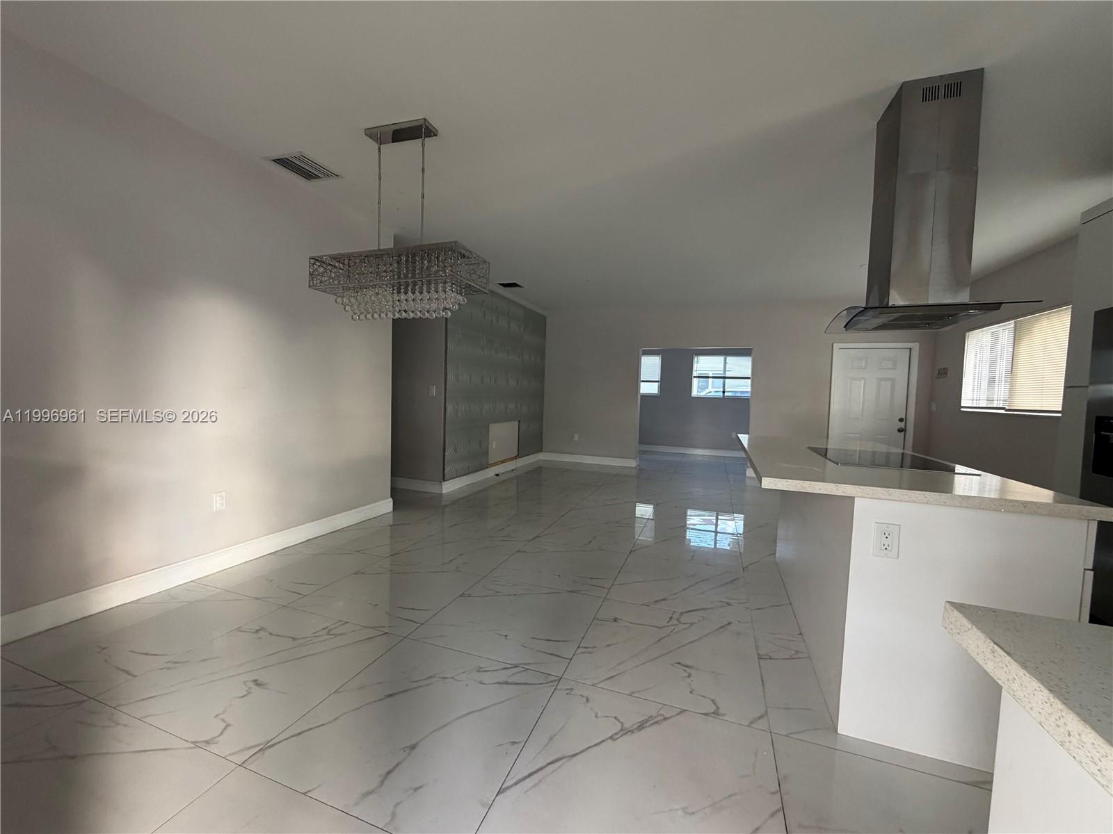 SUNSHINE PARK ESTATES ADD - Residential