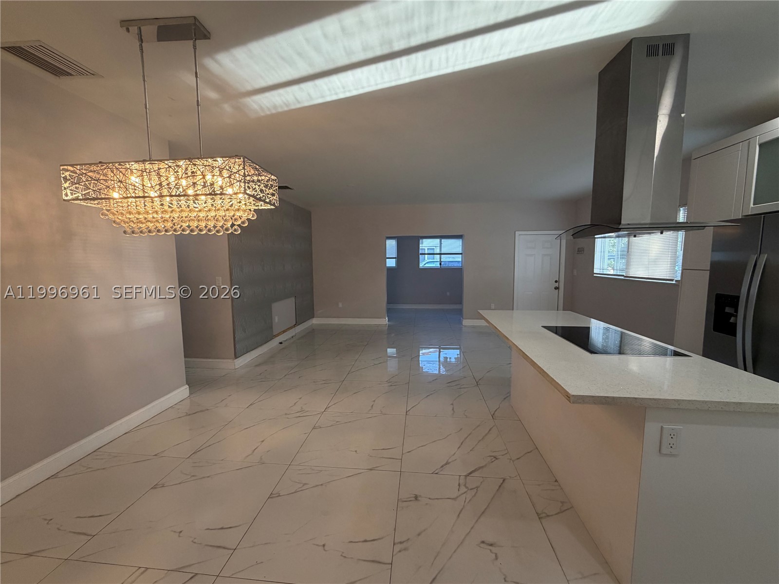 SUNSHINE PARK ESTATES ADD - Residential