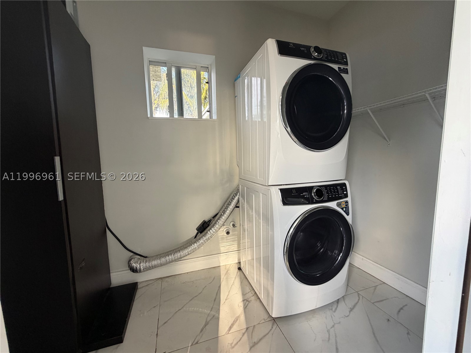 SUNSHINE PARK ESTATES ADD - Residential
