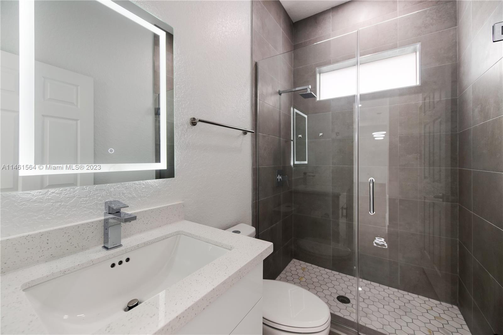 SOUTHEAST LEHIGH - Residential