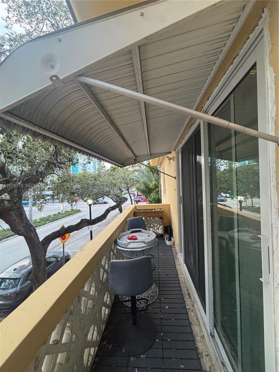 GOLDEN DREAMS CONDO - Residential