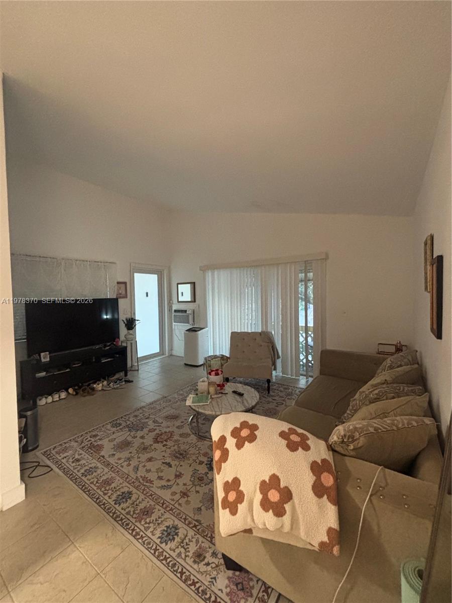 Seize this chic 1 BR unit in one of the most desirable locals in South Beach. This hidden gem in South Beach's sizzling market, sits just 1 block away from South Point Park, 3 blocks away from the beach, and surrounded by tons of restaurants and fine dinning like Carbón and Joe's Stone Crab! It's a magnet for renters or buyers craving vibrant coastal living. Sleek local and prime location promise for high rental yields or personal enjoyment. South Beach's booming demand makes this a must-have for investors or individuals seeking a slice of Miami's iconic lifestyle. Act now, this gem won't last! HURRICANE WINDOWS/DOORS RECENTLY INSTALLED.