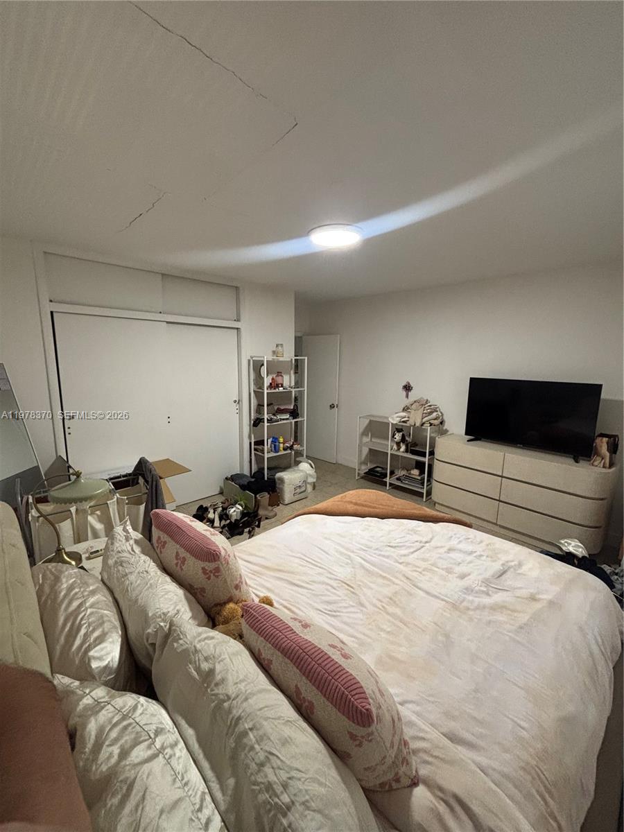 GOLDEN DREAMS CONDO - Residential