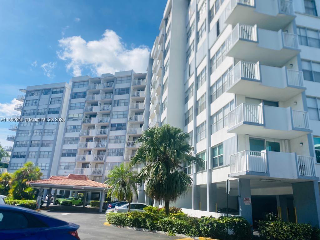 WILSHIRE CONDO - Residential Lease