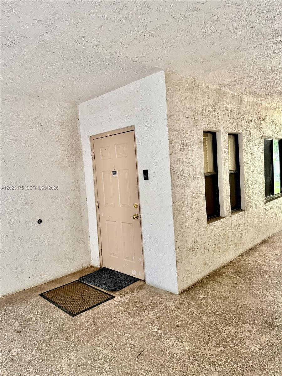JASMINE LAKES I CONDO - Residential
