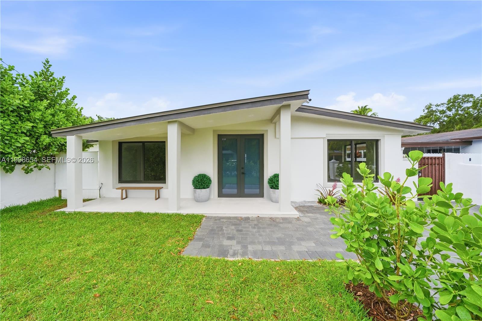 CORAL VILLAS REV - Residential