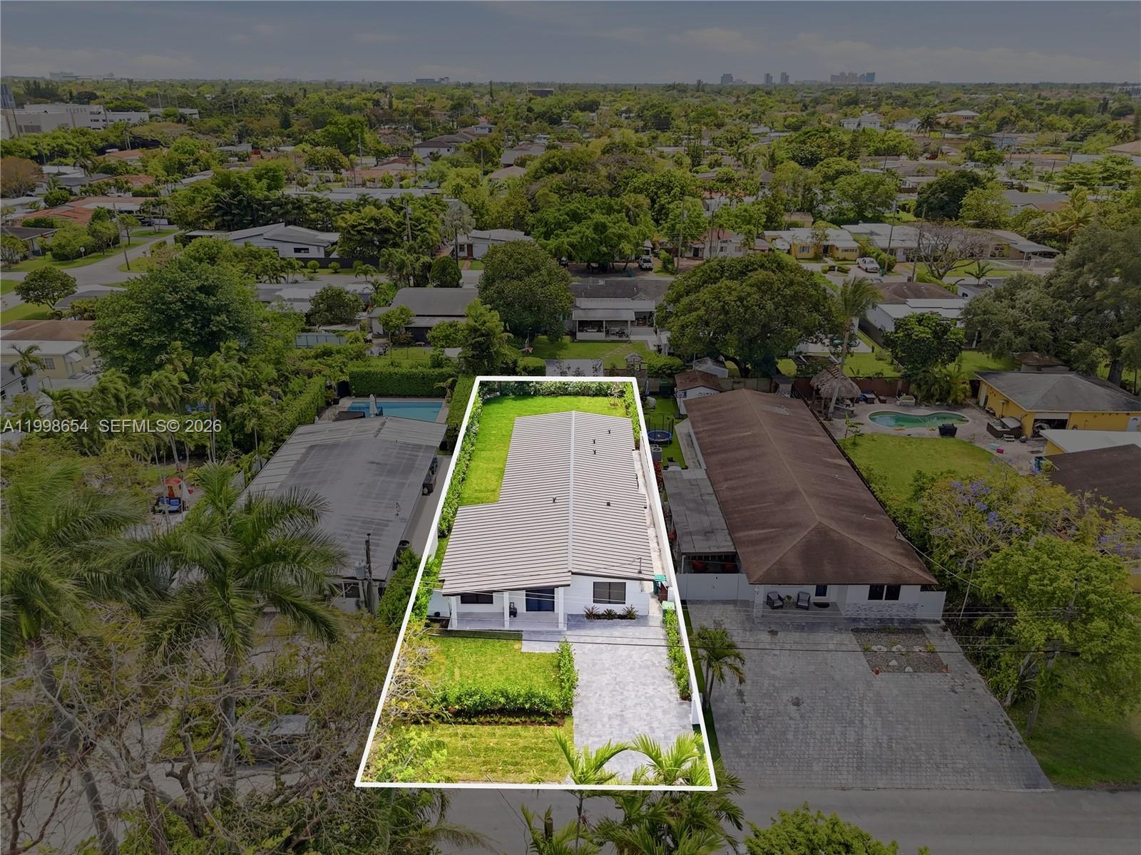 CORAL VILLAS REV - Residential