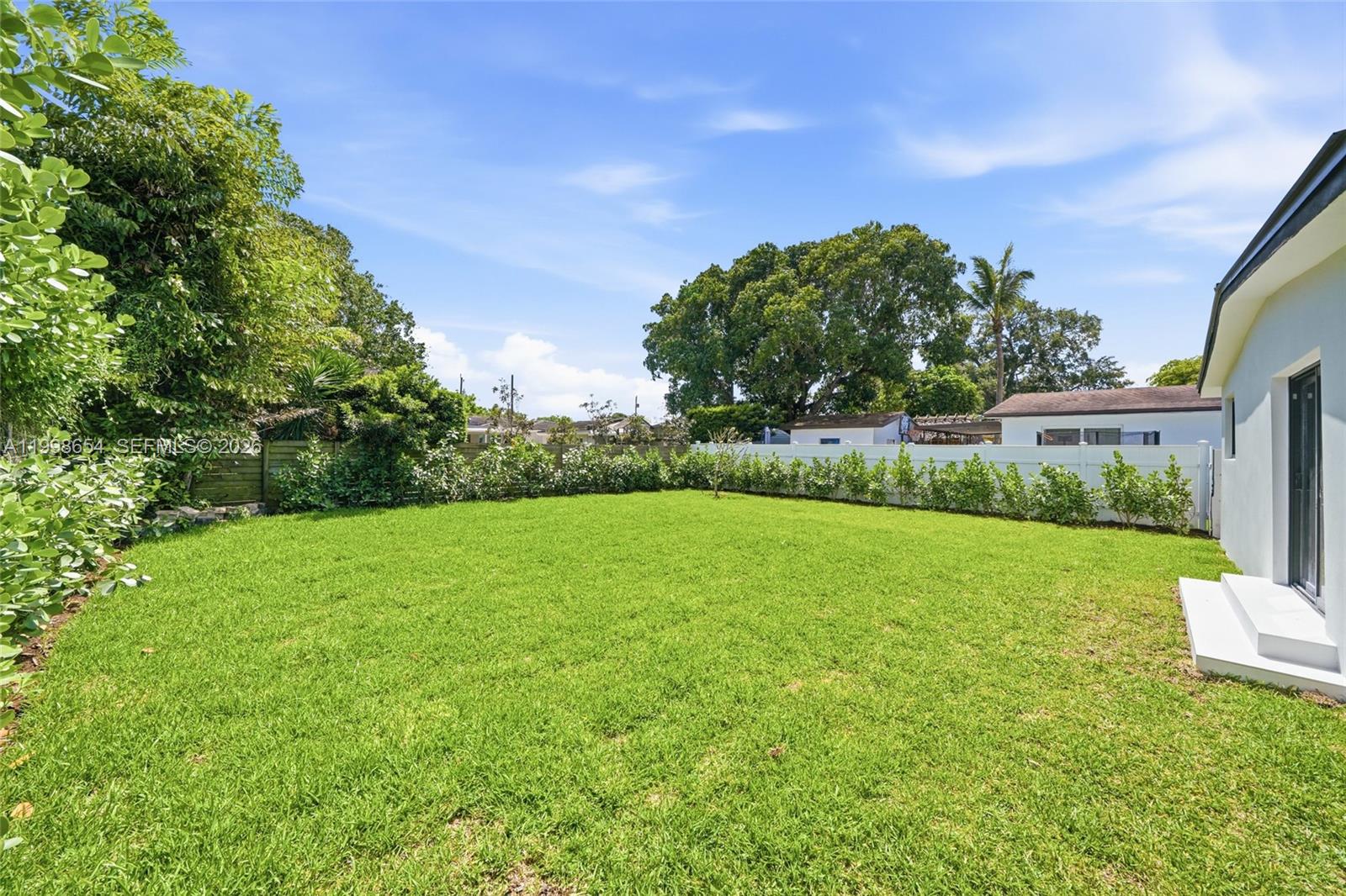 CORAL VILLAS REV - Residential