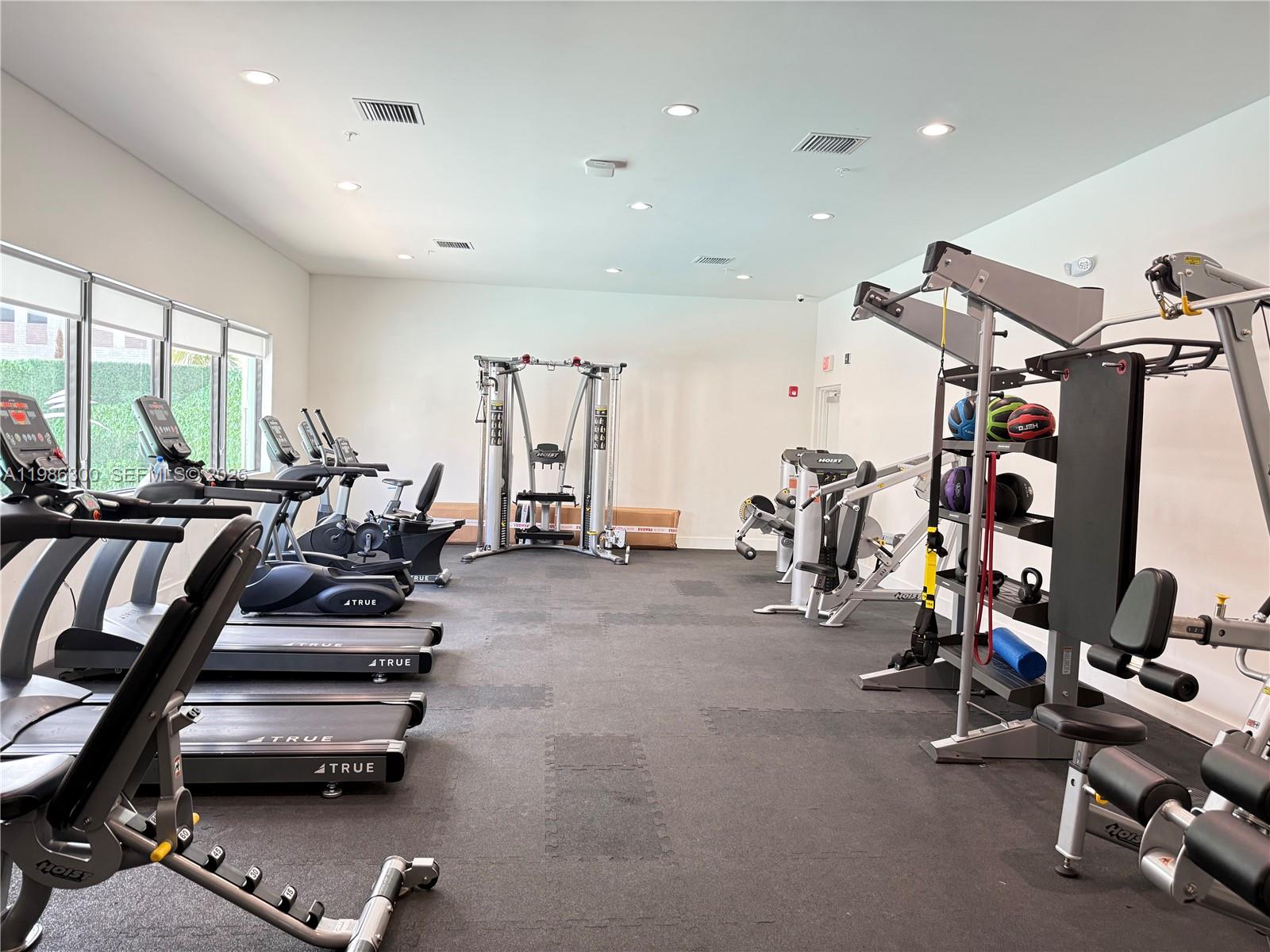 PLANTATION BUSINESS PARK - Residential