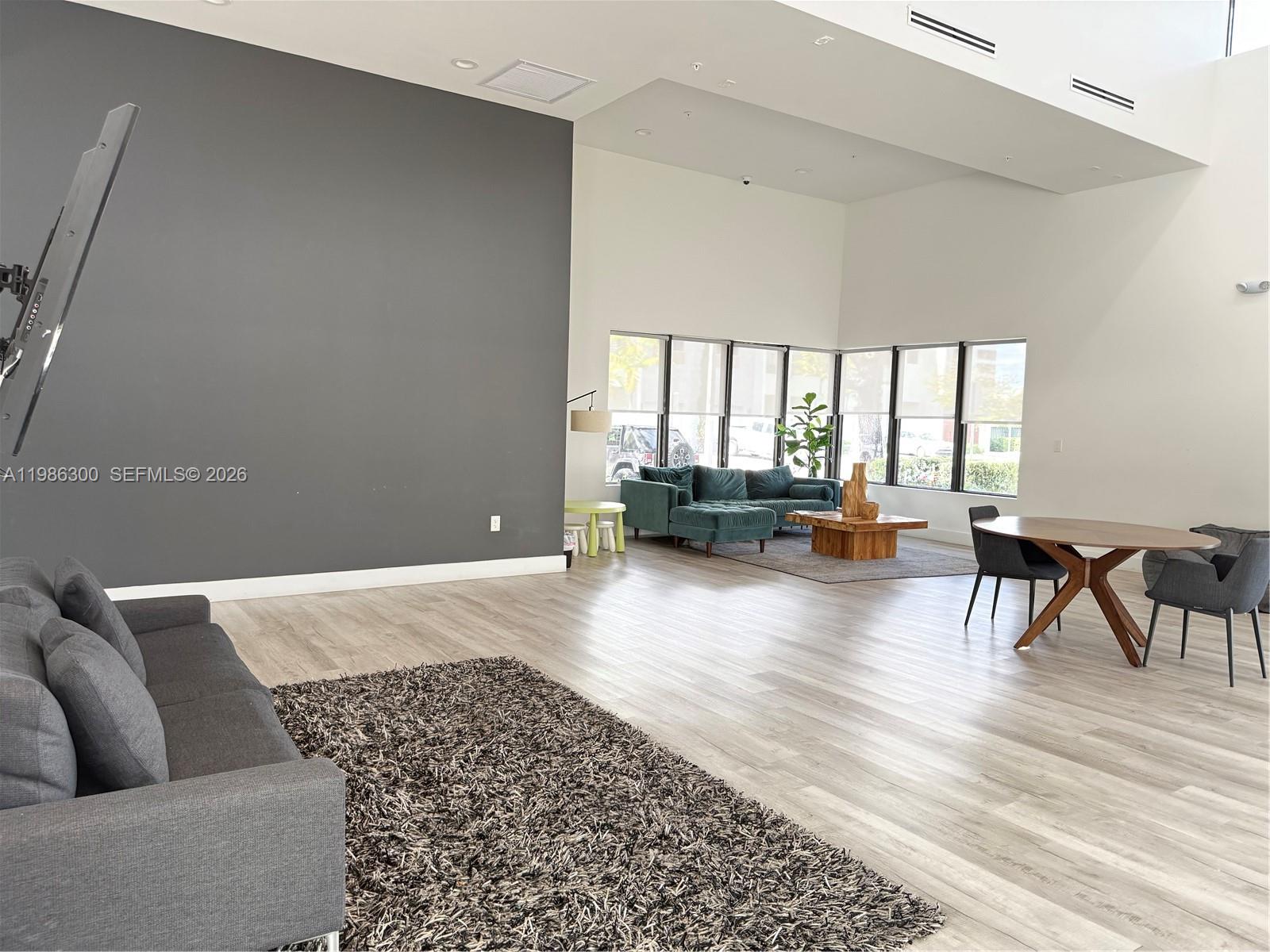 PLANTATION BUSINESS PARK - Residential