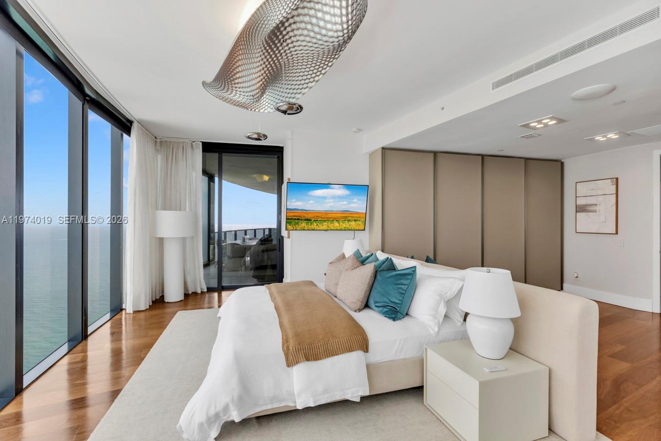PORSCHE TOWER - Residential