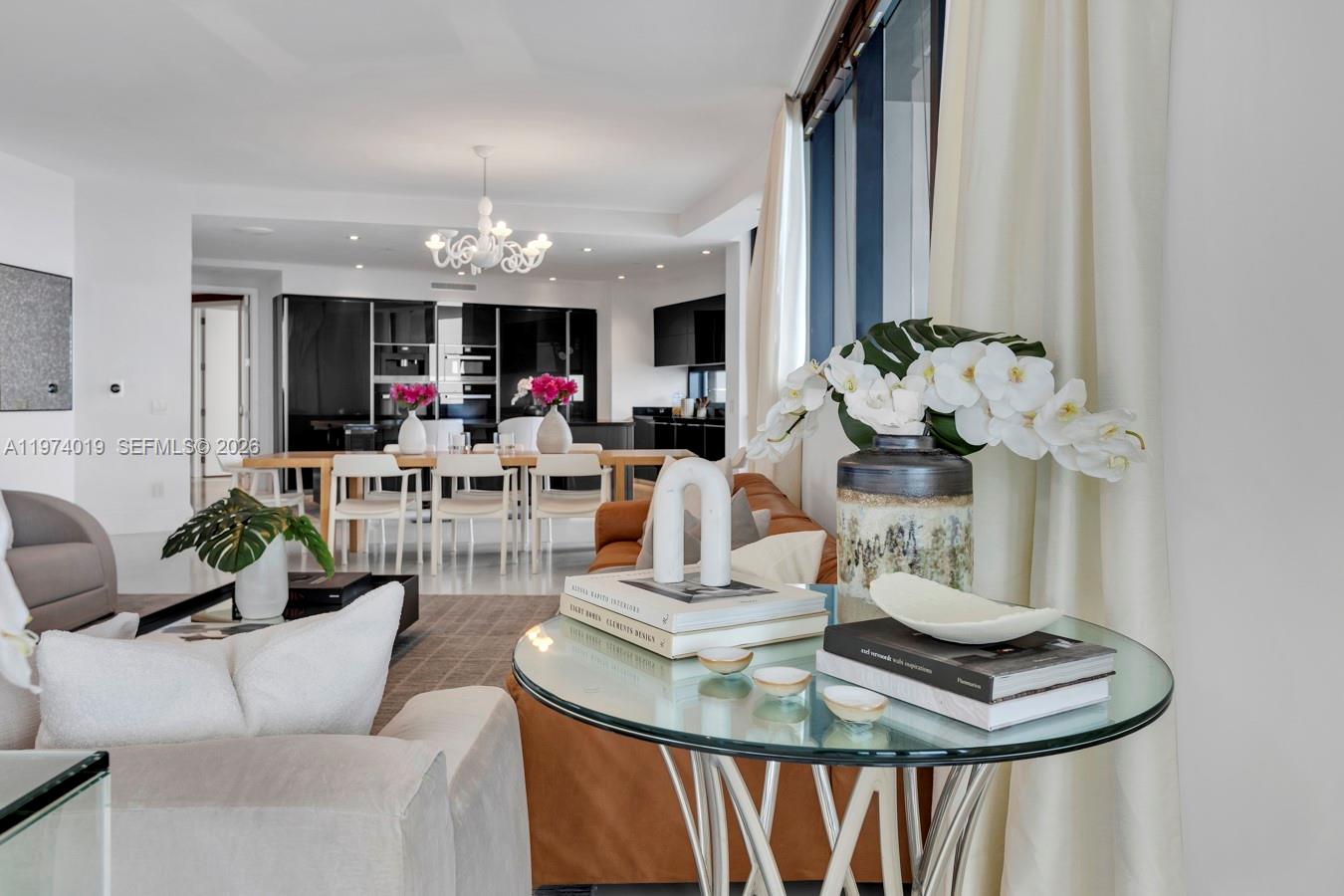 PORSCHE TOWER - Residential