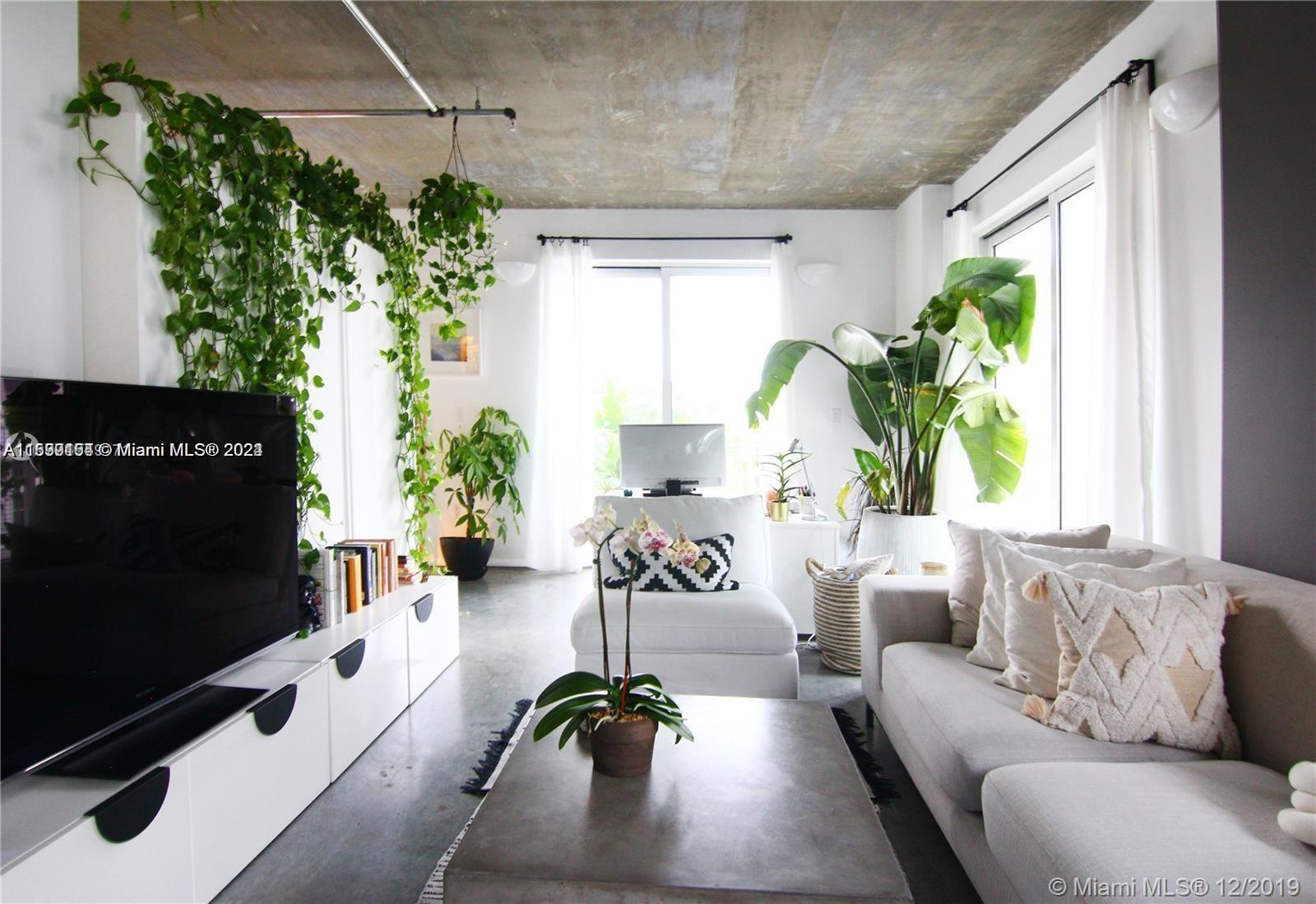 BAYLOFTS CONDO - Residential Lease