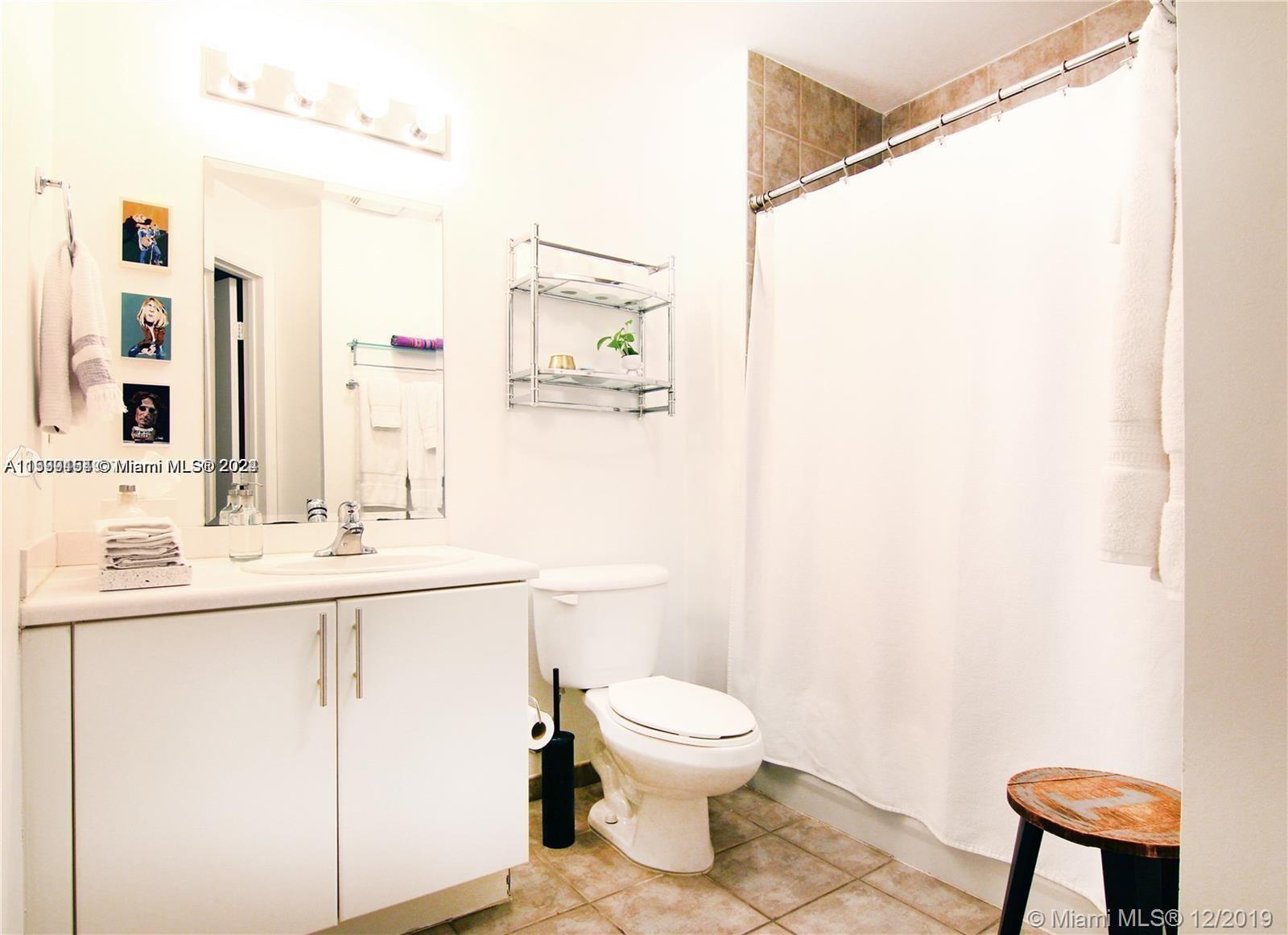 BAYLOFTS CONDO - Residential Lease