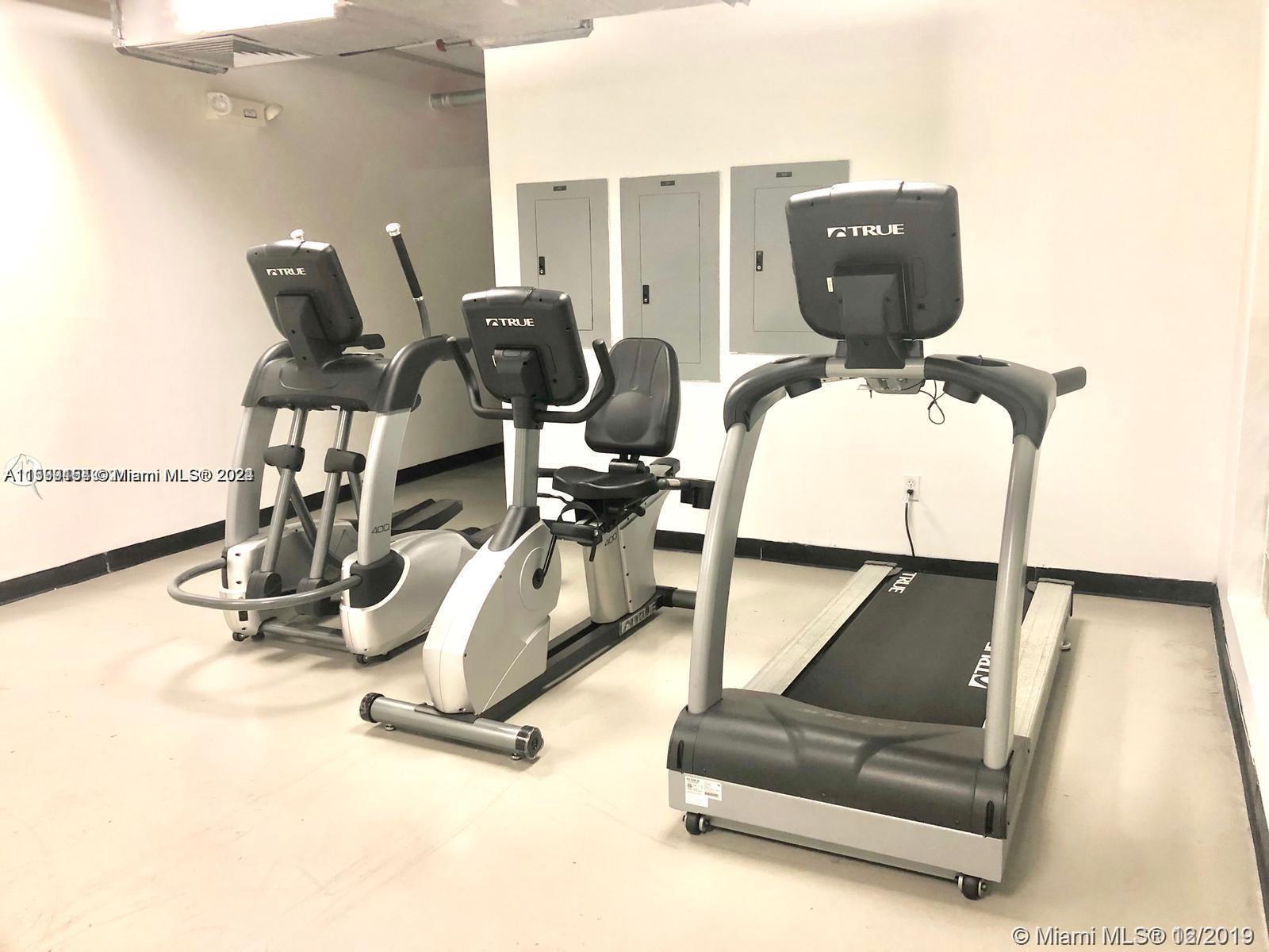 BAYLOFTS CONDO - Residential Lease
