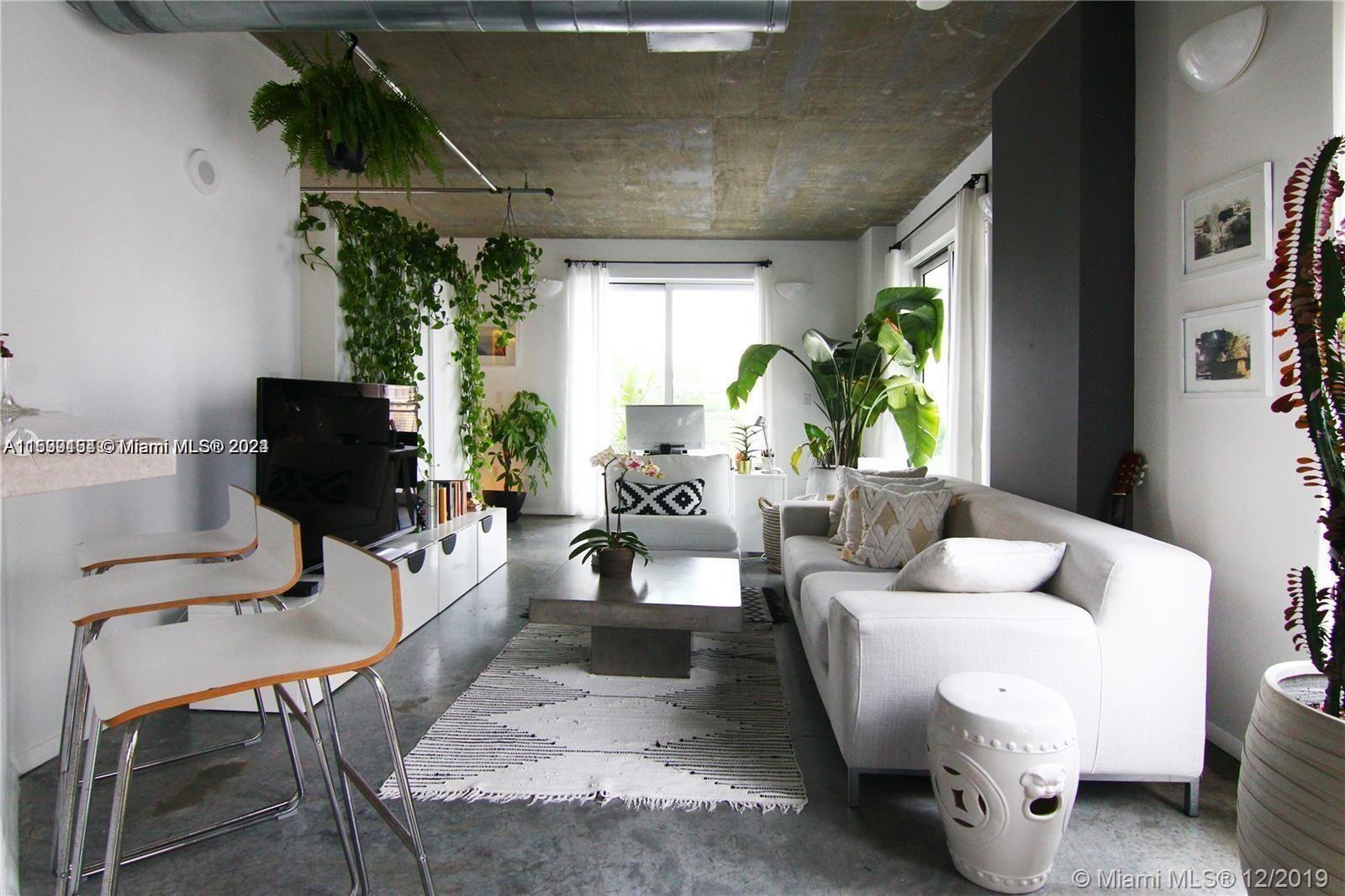 BAYLOFTS CONDO - Residential Lease