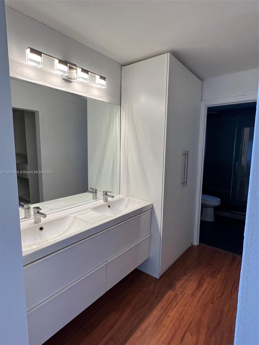 PATIO HOMES OF DORAL PINE - Residential Lease