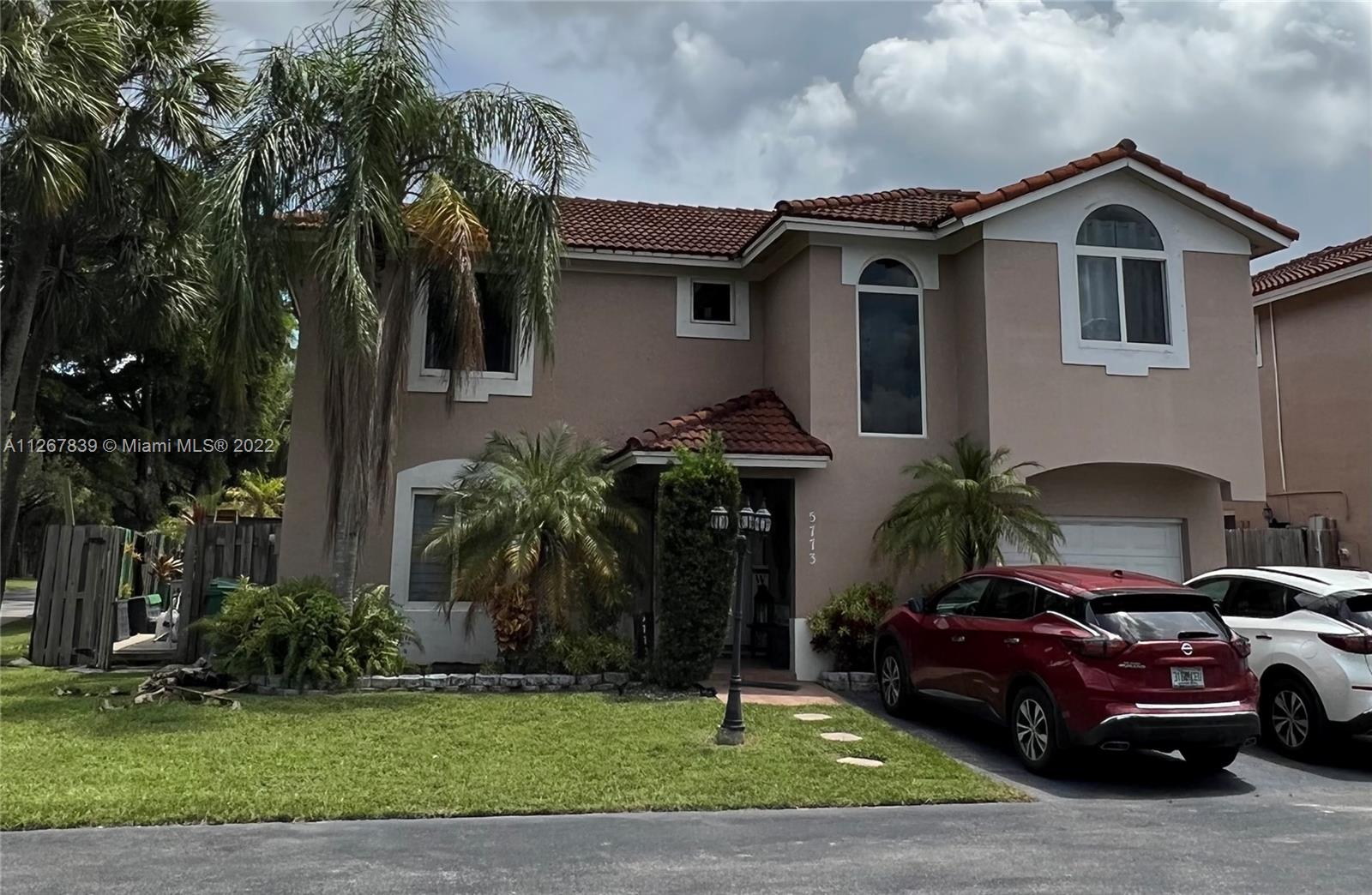 PATIO HOMES OF DORAL PINE - Residential Lease