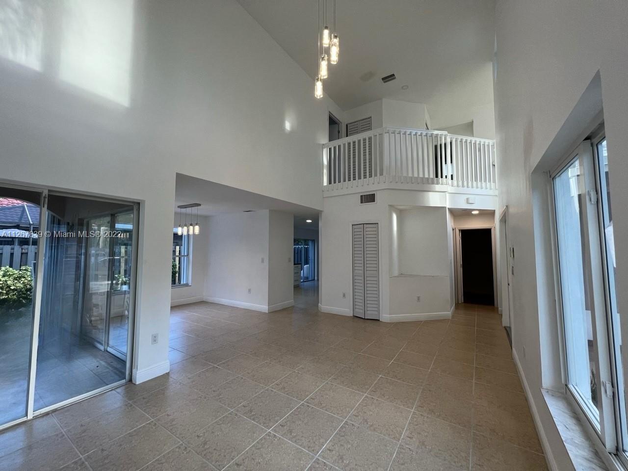 PATIO HOMES OF DORAL PINE - Residential Lease