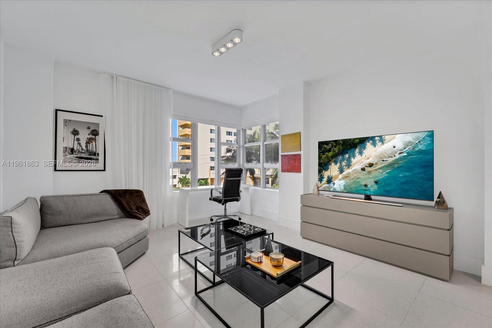 THE CARIBBEAN CONDO - Residential