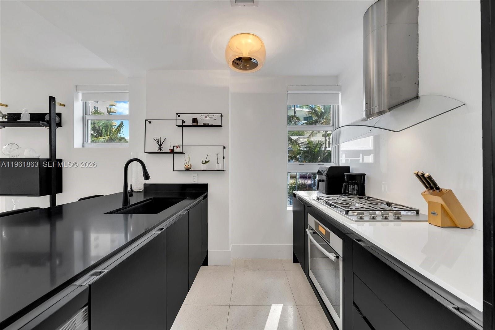 THE CARIBBEAN CONDO - Residential