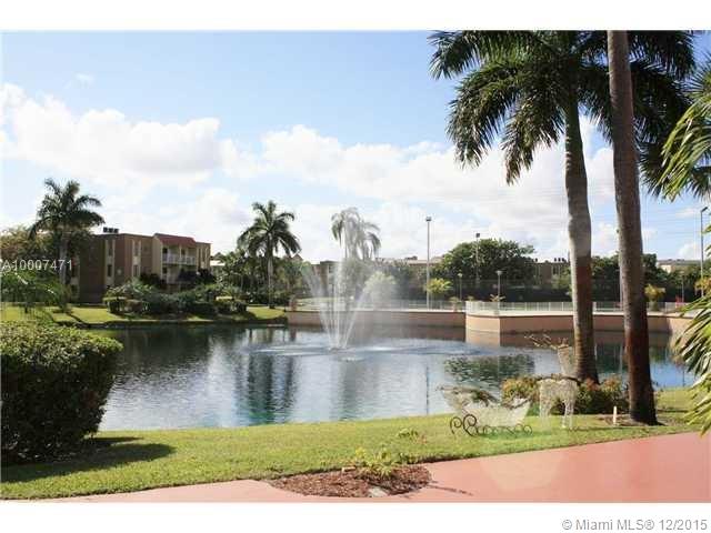 ONE BEDROOM ONE BATH, GREAT LOCATION AND CLOSE TO MAJOR HIGHHWAYS.