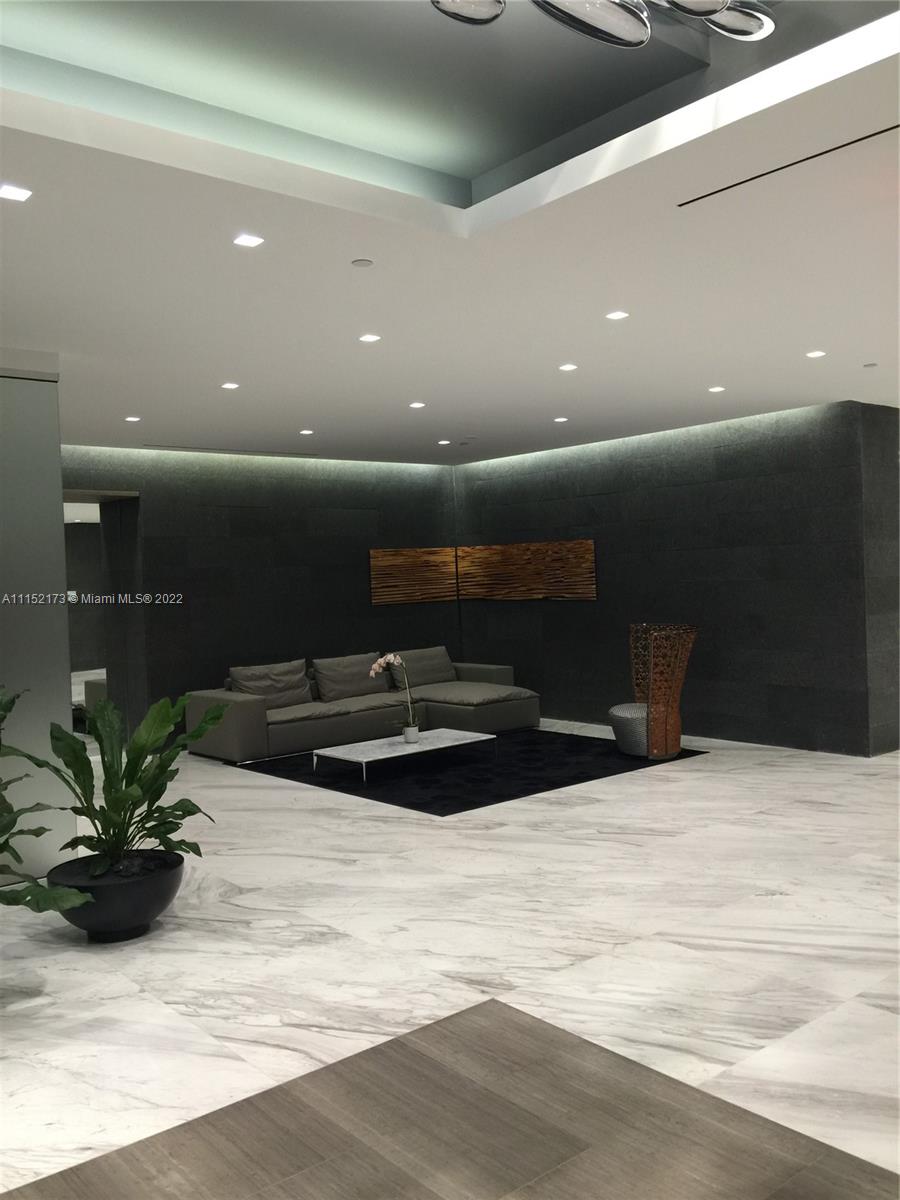 400 SUNNY ISLES CONDO WES - Residential