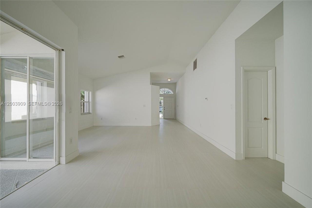 COSTA VERDE SEC 2 - Residential