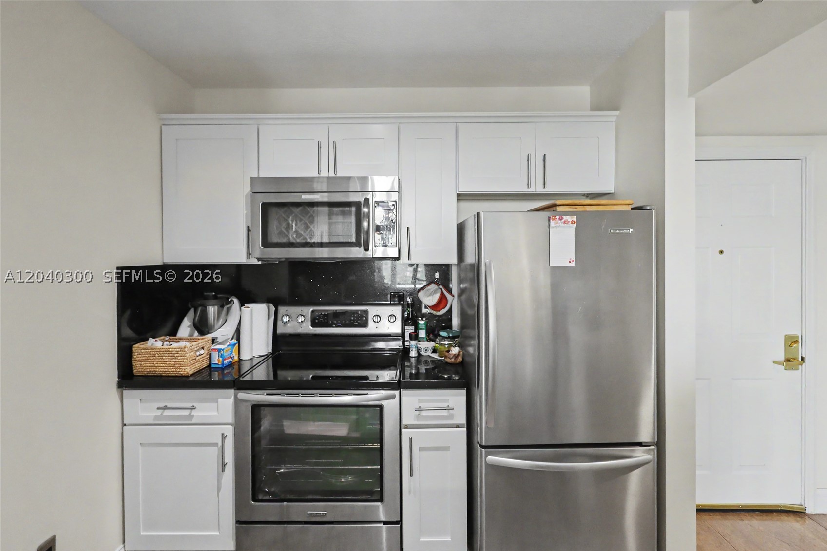 DA VINCI ON DOUGLAS CONDO - Residential