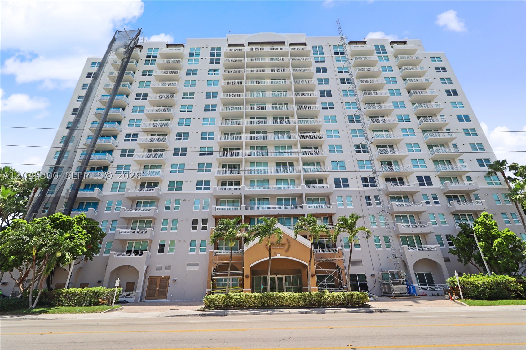 DA VINCI ON DOUGLAS CONDO - Residential