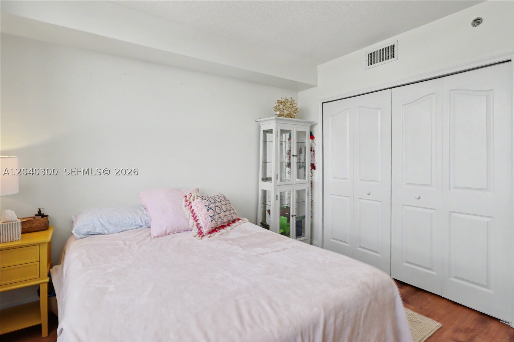 DA VINCI ON DOUGLAS CONDO - Residential