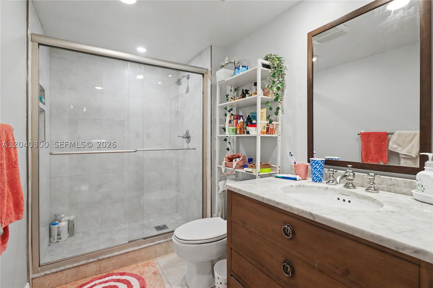 DA VINCI ON DOUGLAS CONDO - Residential
