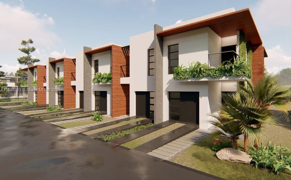 HOLLYWOOD LITTLE RANCHES - Residential