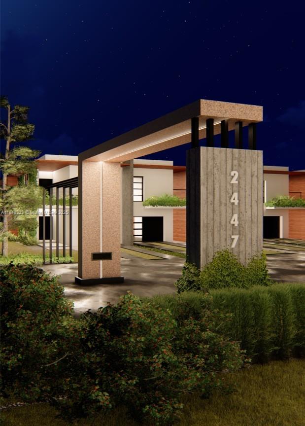 HOLLYWOOD LITTLE RANCHES - Residential