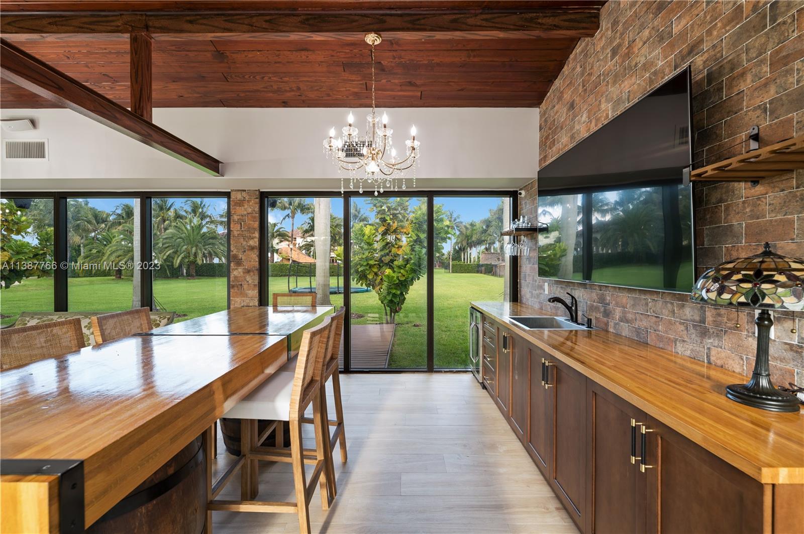 Horse Country - Residential