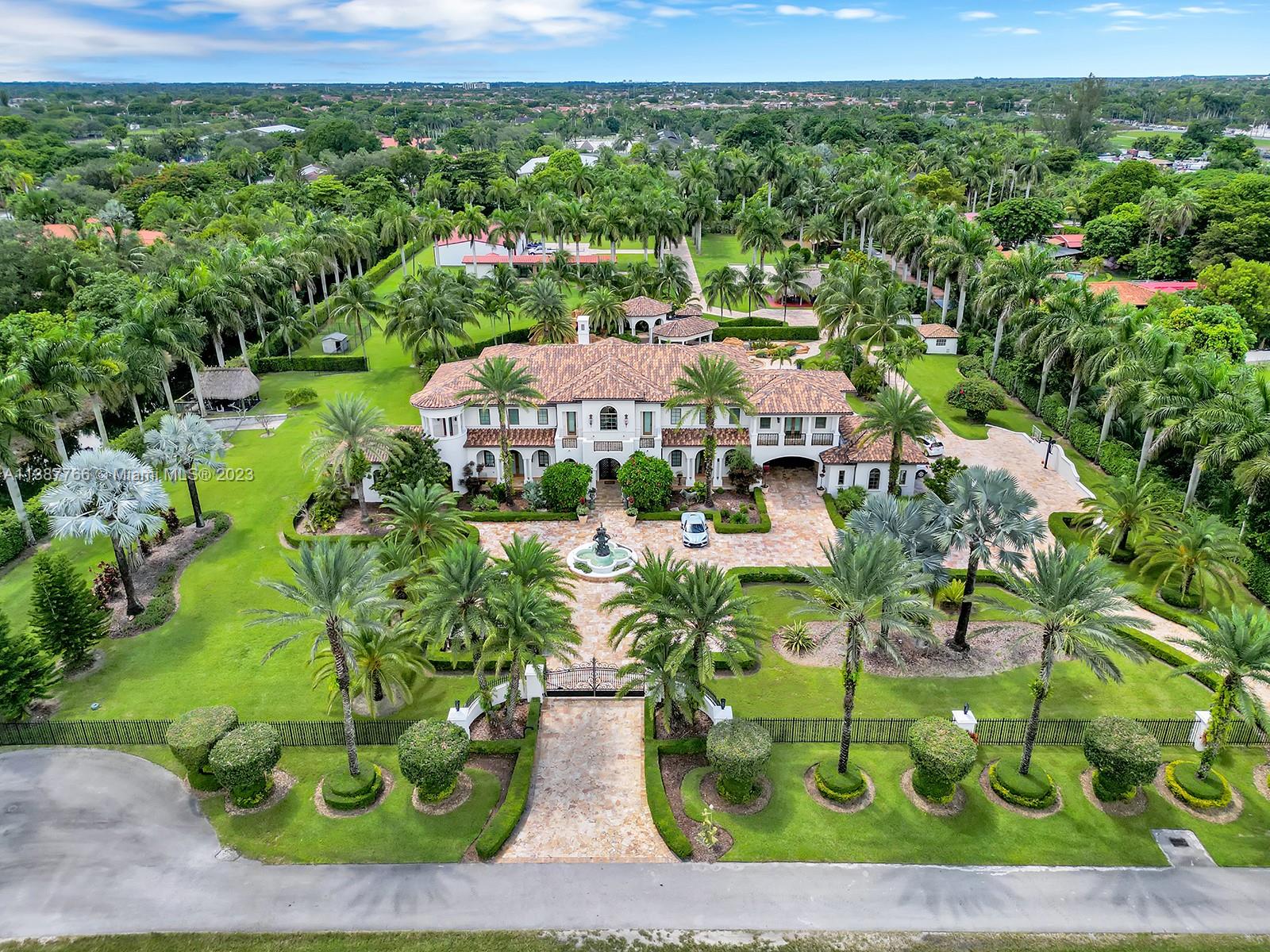 Horse Country - Residential