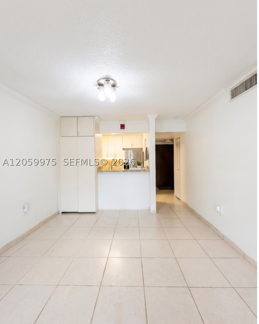 WESTCHESTER LUXURY CONDO - Residential