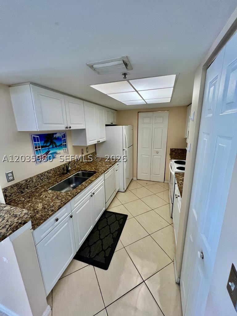 GRAND VIEW AT CRESTWOOD C - Residential Lease