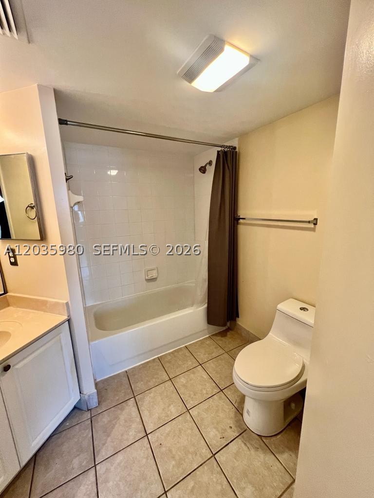 GRAND VIEW AT CRESTWOOD C - Residential Lease