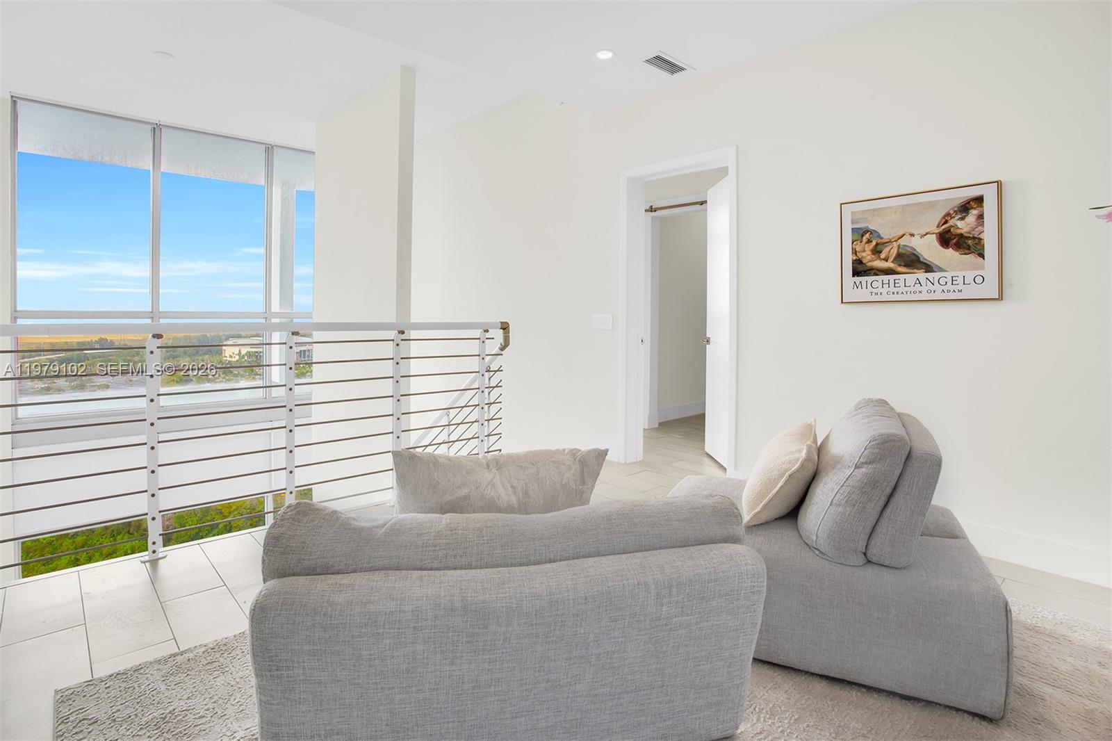 METROPICA NORTH TOWER ONE - Residential