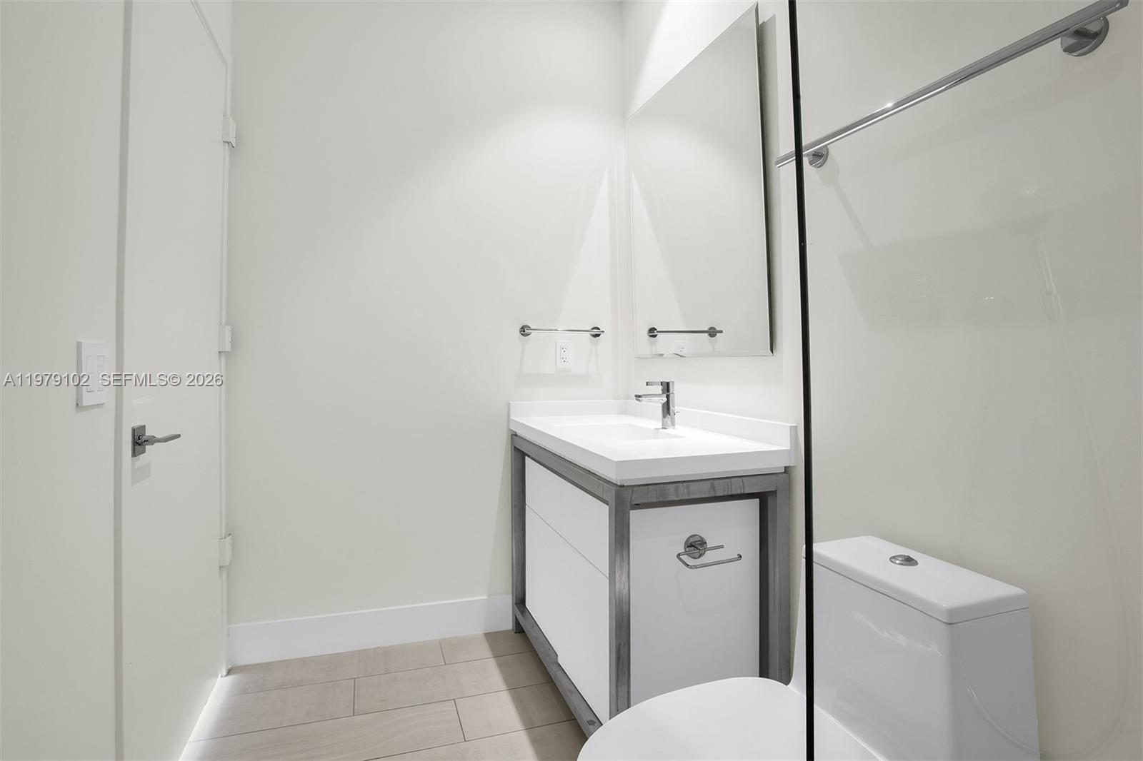 METROPICA NORTH TOWER ONE - Residential
