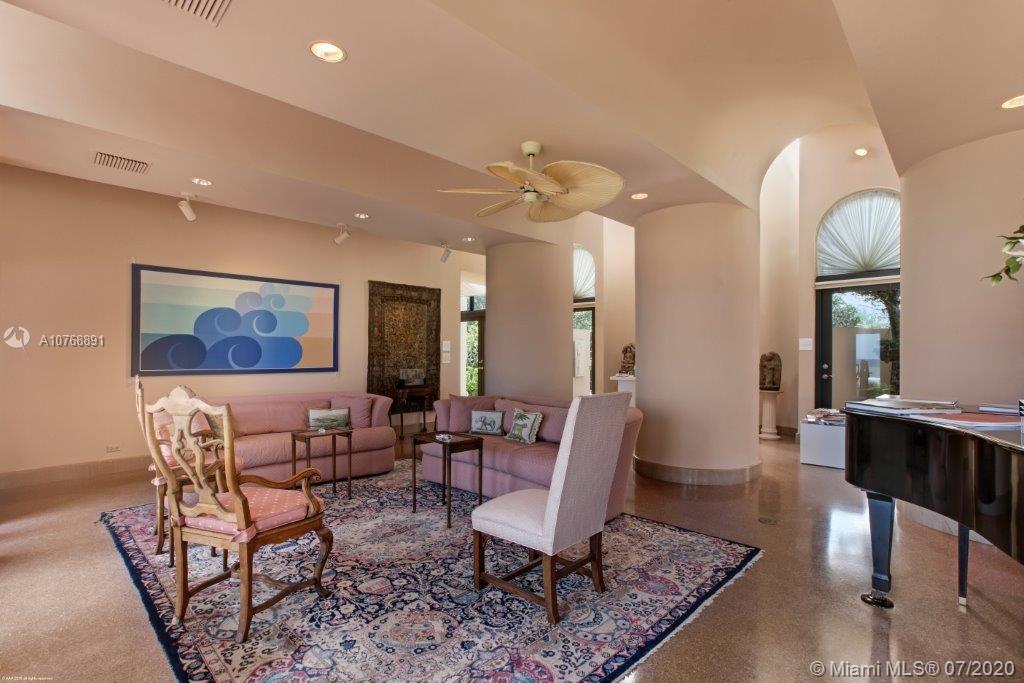 JUPITER ISLAND - Residential