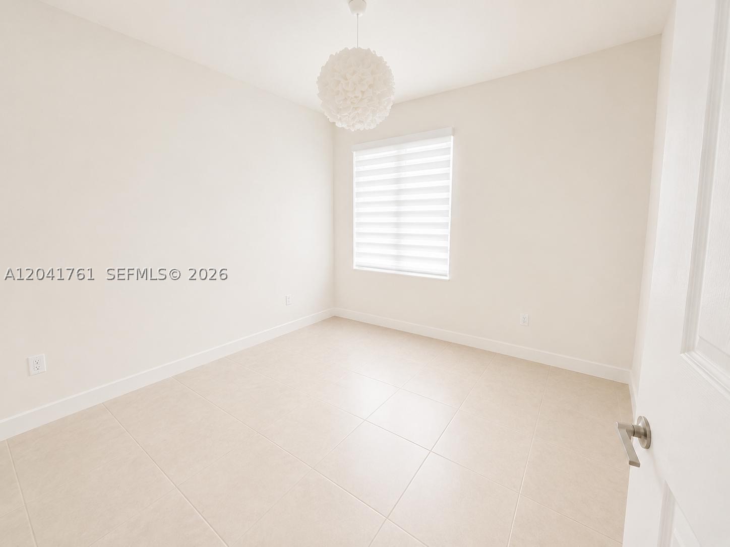 DOWNTOWN DORAL SOUTH PHAS - Residential
