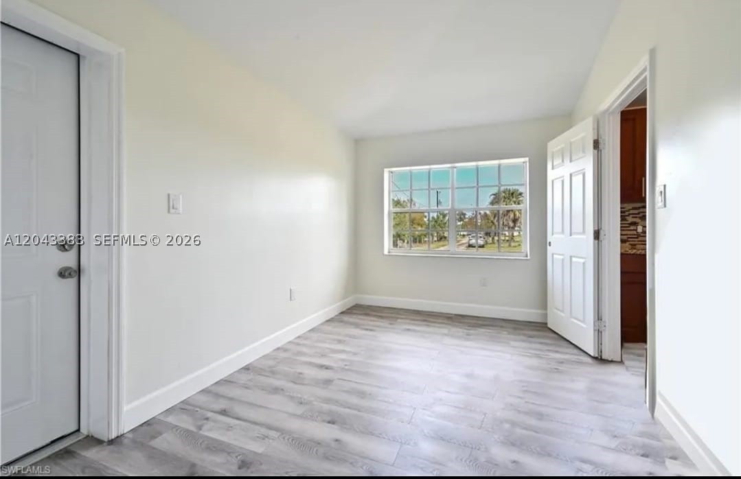 Golden gate estates unit7 - Residential