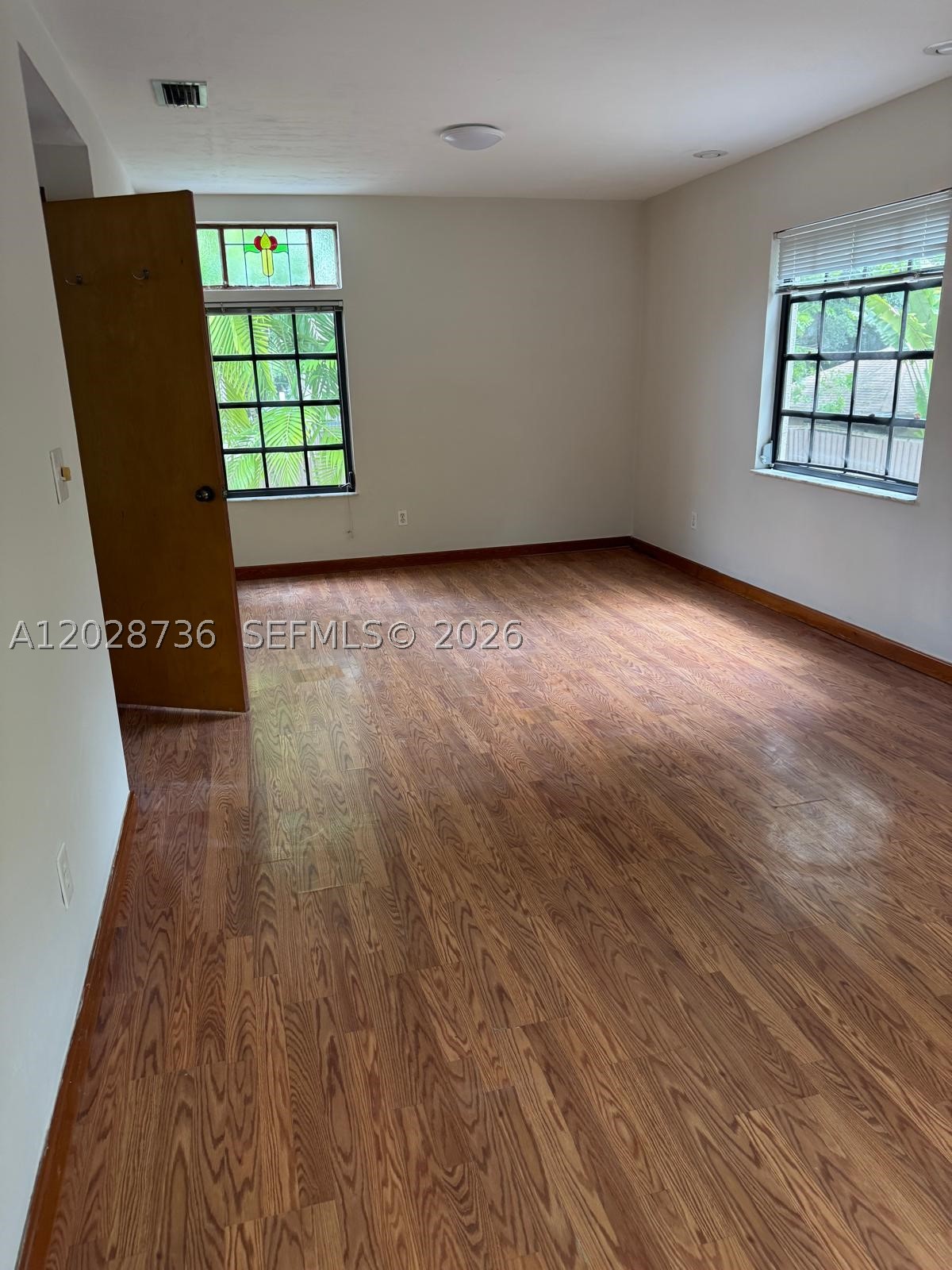 BISCAYNE PARK TERR - Residential Lease