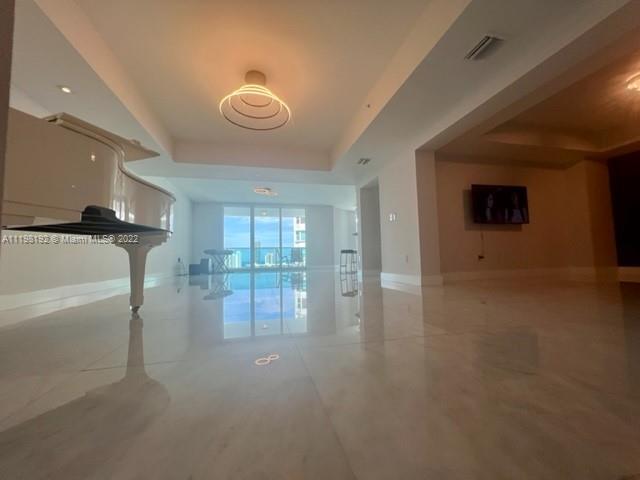 THE PENINSULA II CONDO - Residential
