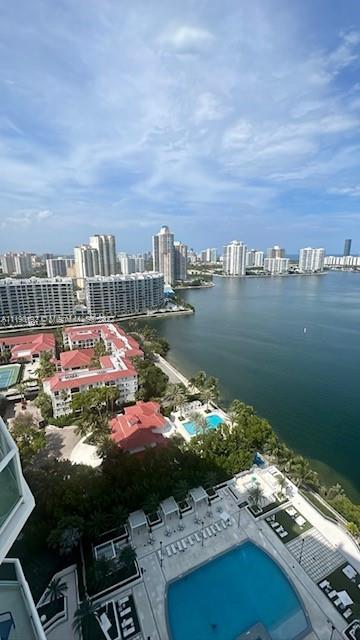 THE PENINSULA II CONDO - Residential