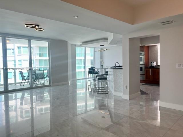 THE PENINSULA II CONDO - Residential