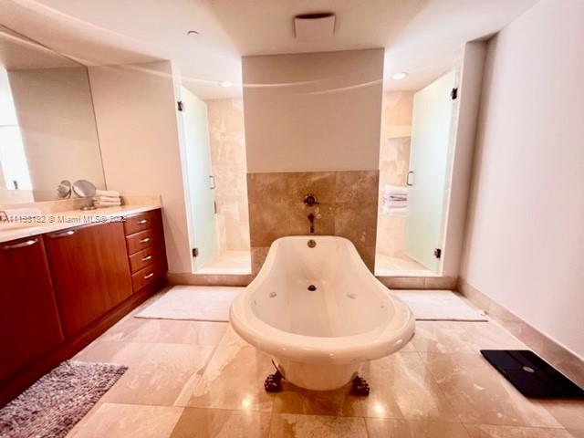 THE PENINSULA II CONDO - Residential