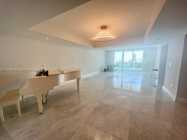 THE PENINSULA II CONDO - Residential